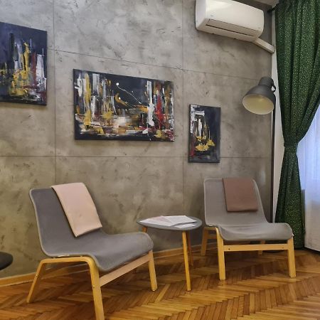 Urban Studio In City Center Belgrado Exterior foto